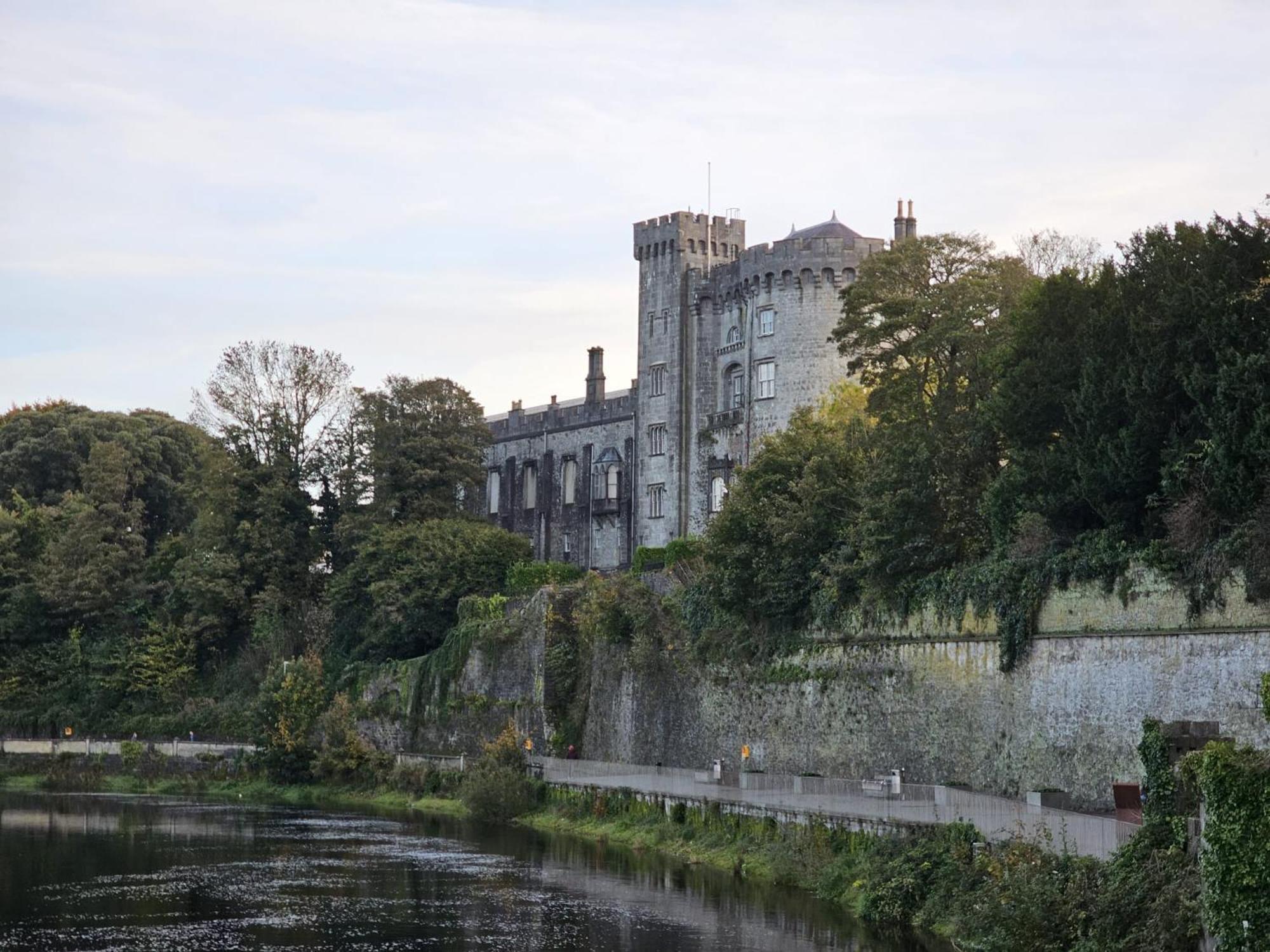 Penthouse Apartment Kilkenny Exterior foto